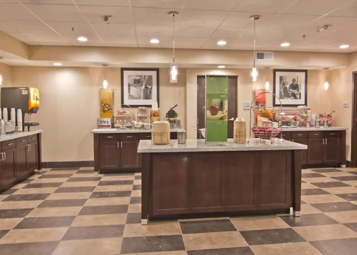 Hampton Inn Columbus-South